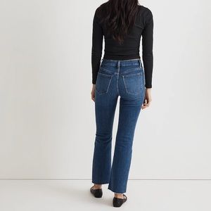 Madewell Petite kick crop